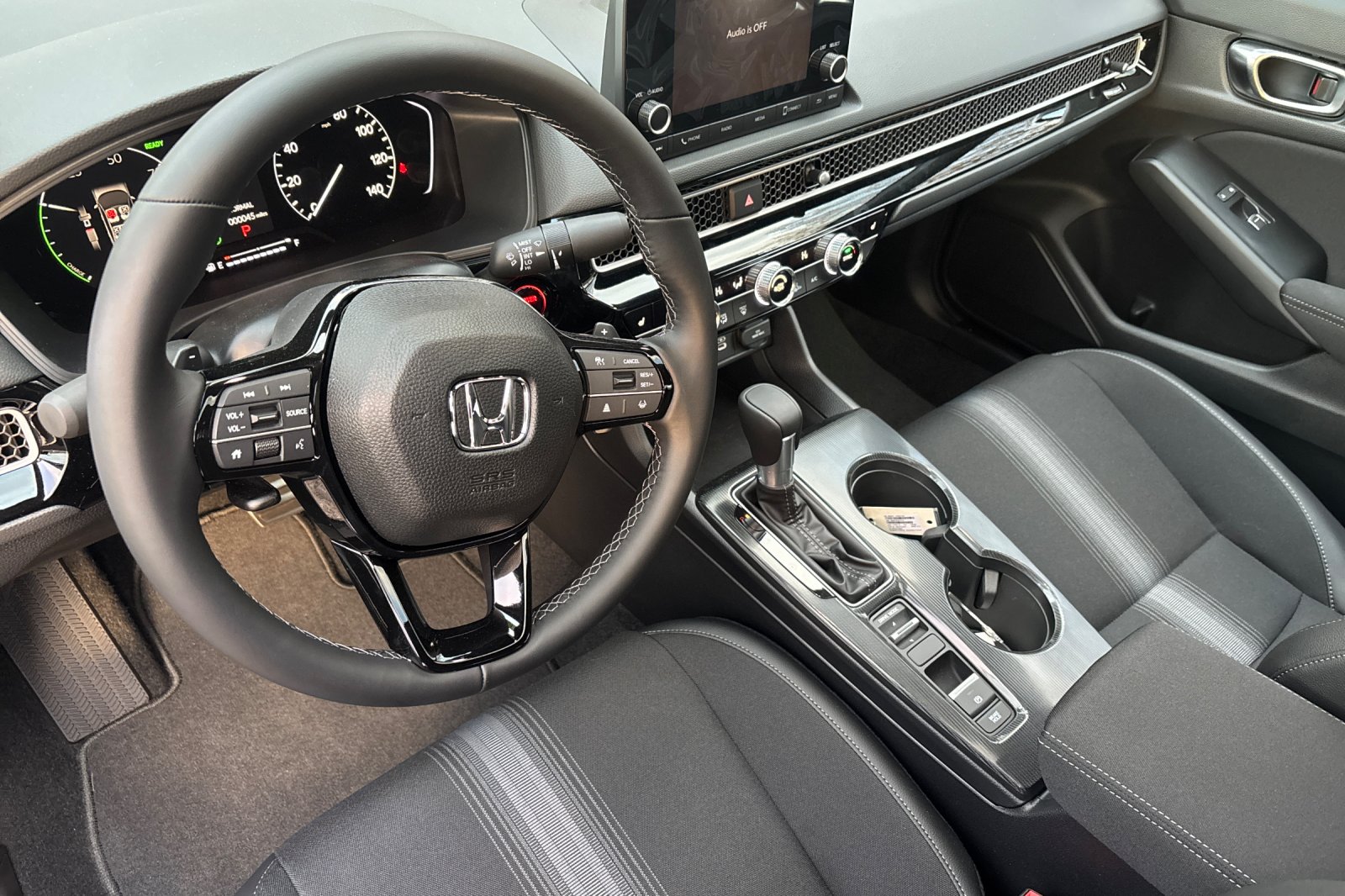 New 2026 Platinum White Pearl Honda 2WD Sport Hybrid image 9