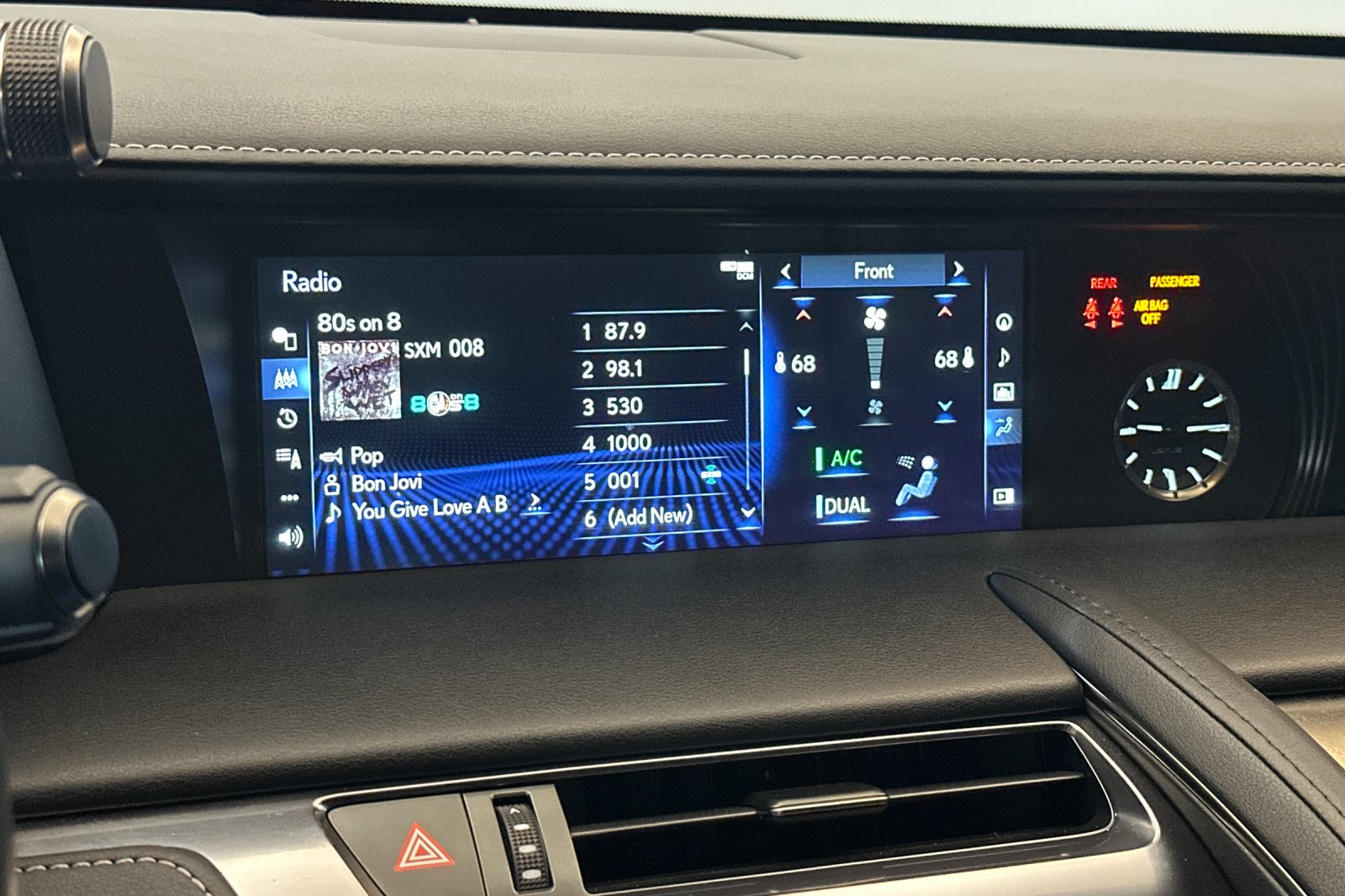 Used 2018  Lexus 500 image 17
