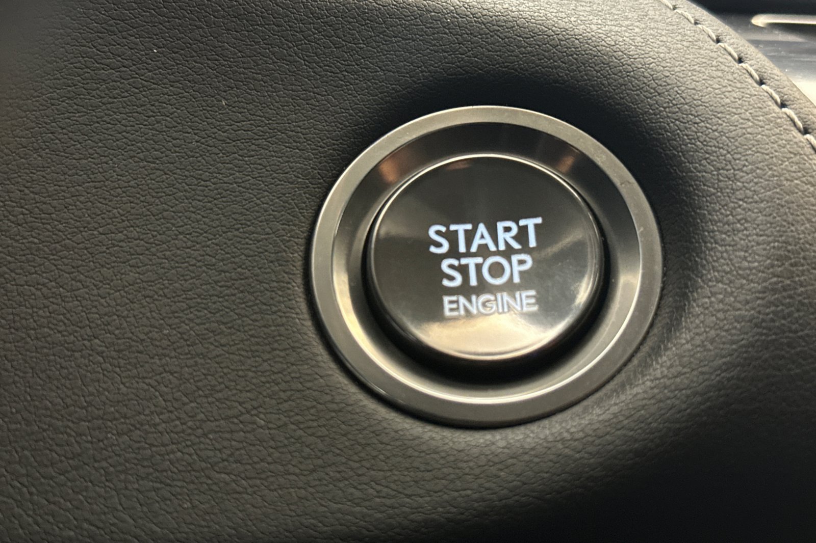 Used 2018  Lexus 500 image 22