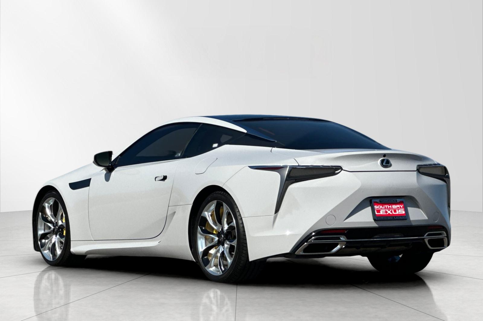 Used 2018  Lexus 500 image 4