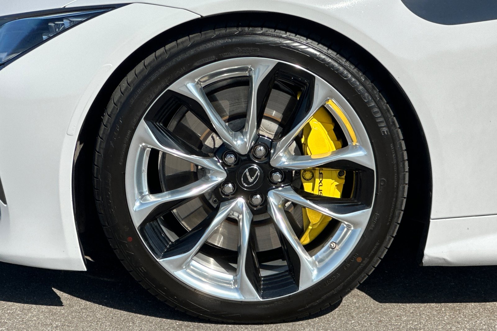 Used 2018  Lexus 500 image 25