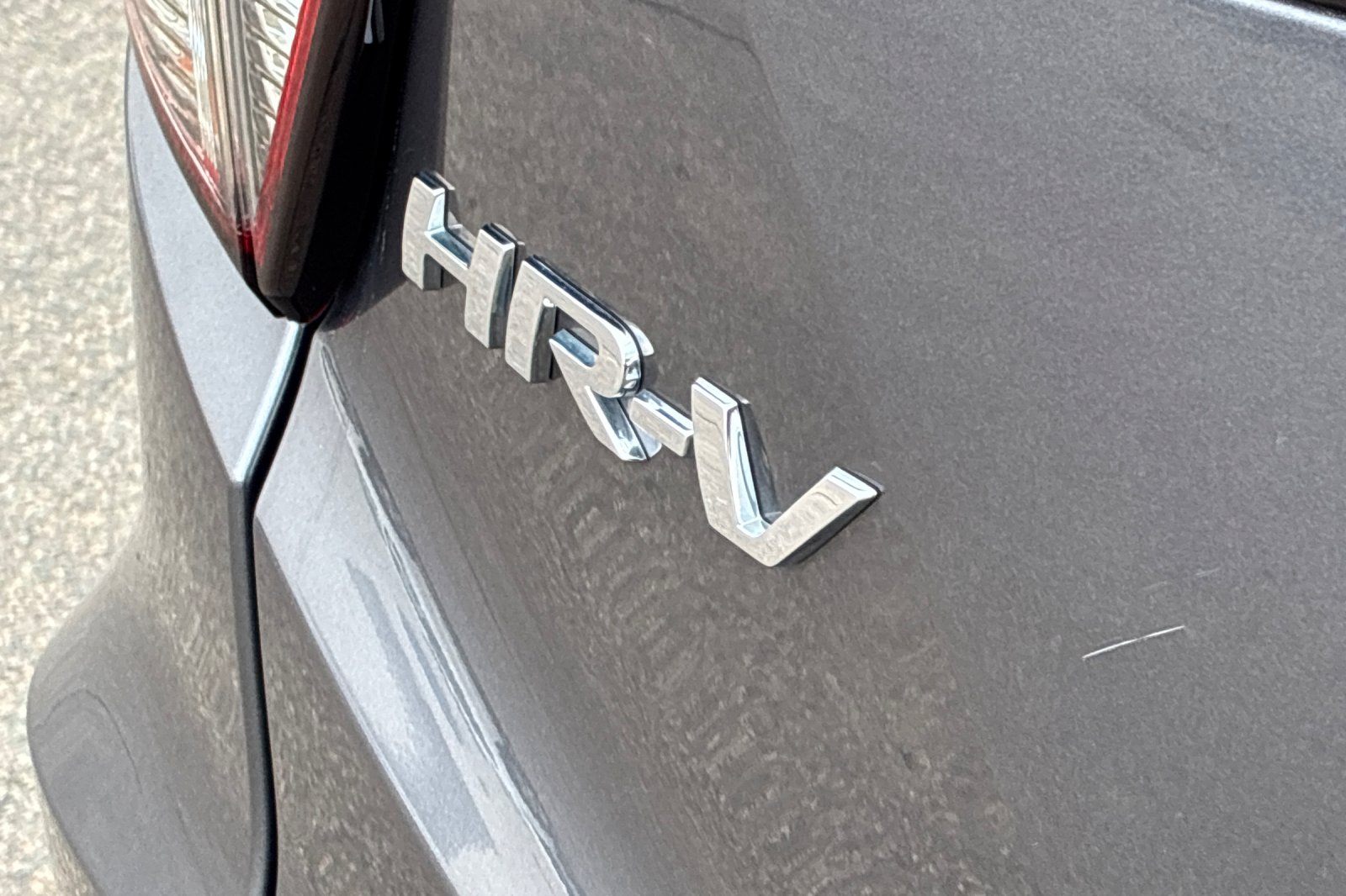 Used 2019 Modern Steel Metallic Honda LX image 39