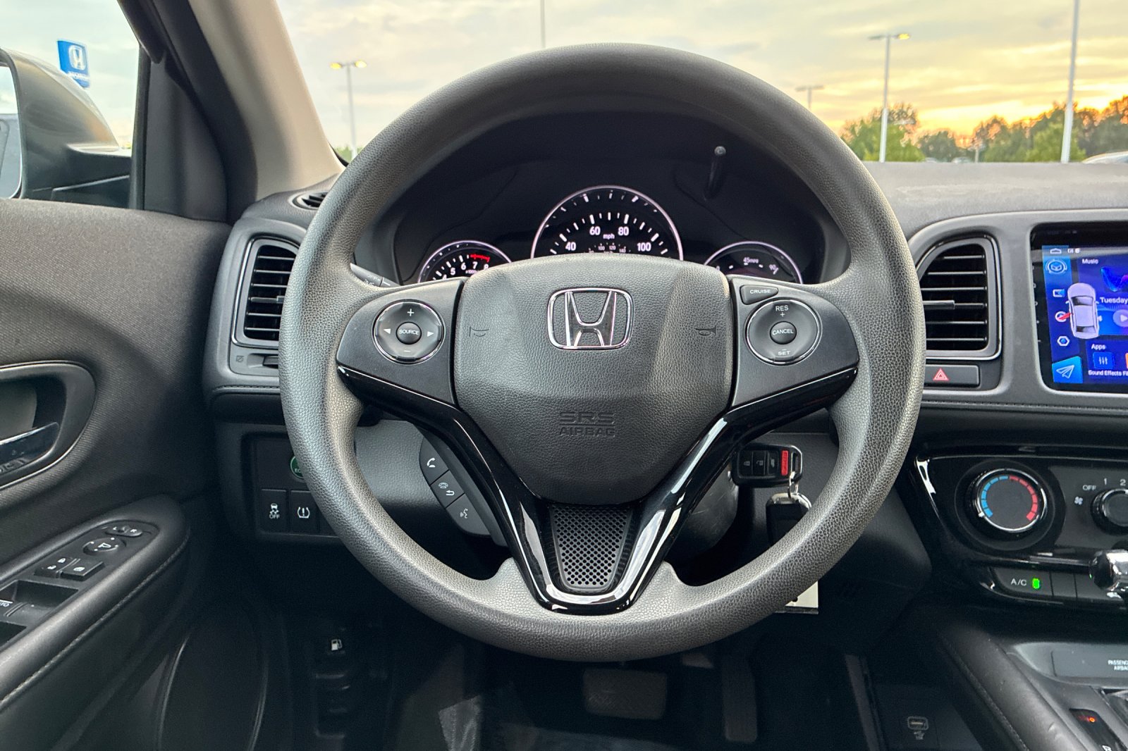 Used 2019 Modern Steel Metallic Honda LX image 30