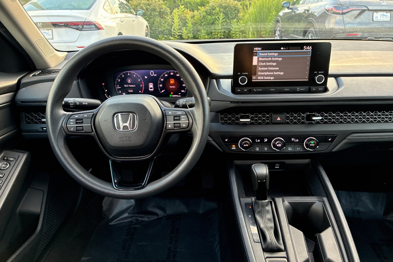 Used 2024 Meteorite Gray Metallic Honda EX image 17