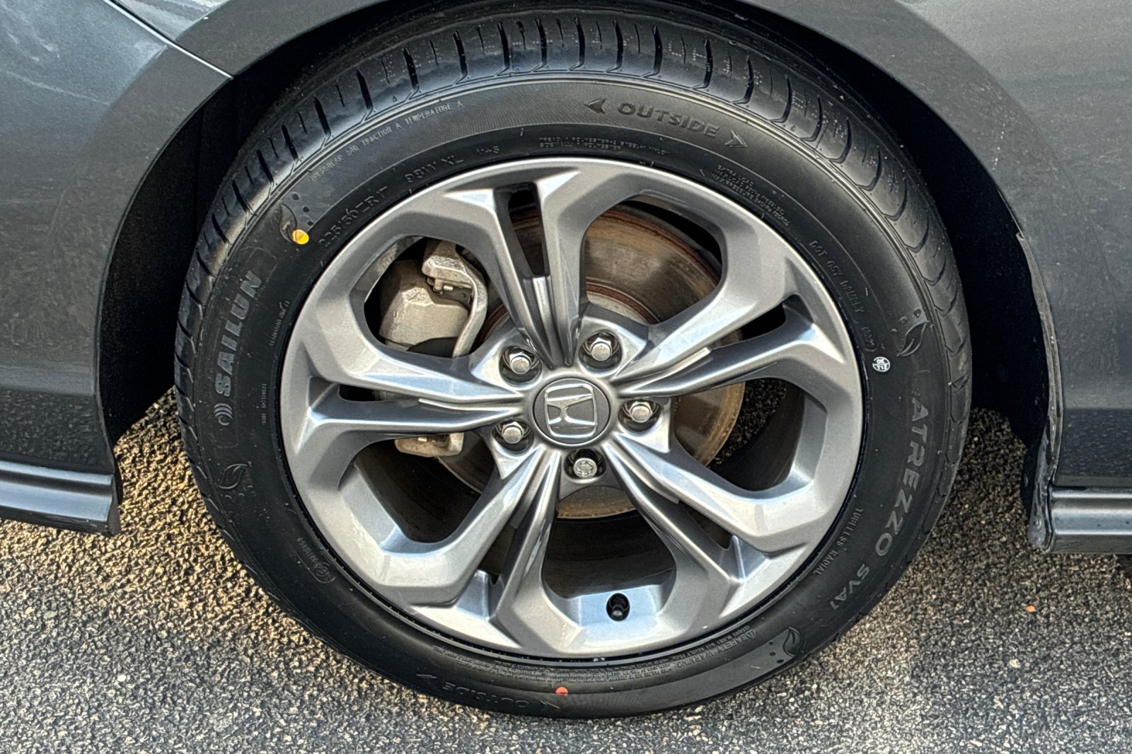 Used 2024 Meteorite Gray Metallic Honda EX image 39