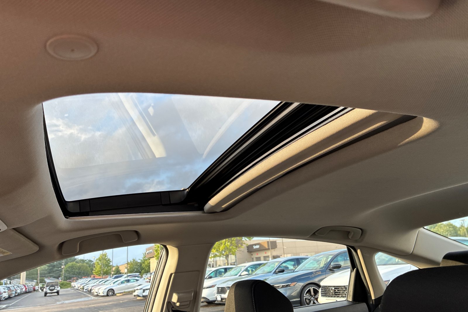 Used 2024 Meteorite Gray Metallic Honda EX image 22