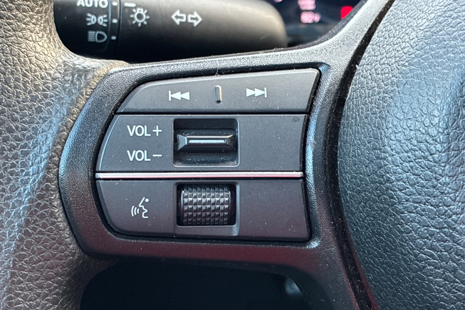 Used 2024 Meteorite Gray Metallic Honda EX image 31