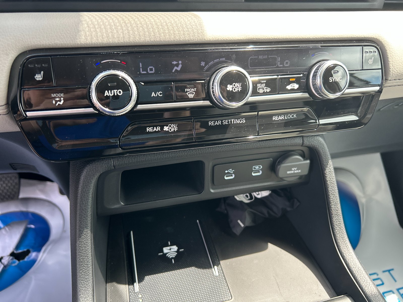 New 2026 Platinum White Pearl Honda AWD EX-L image 27