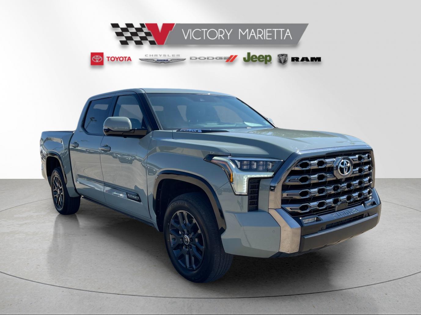 Used 2024  Toyota Platinum image 7