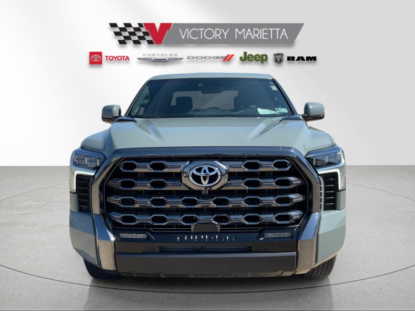 Used 2024  Toyota Platinum image 8