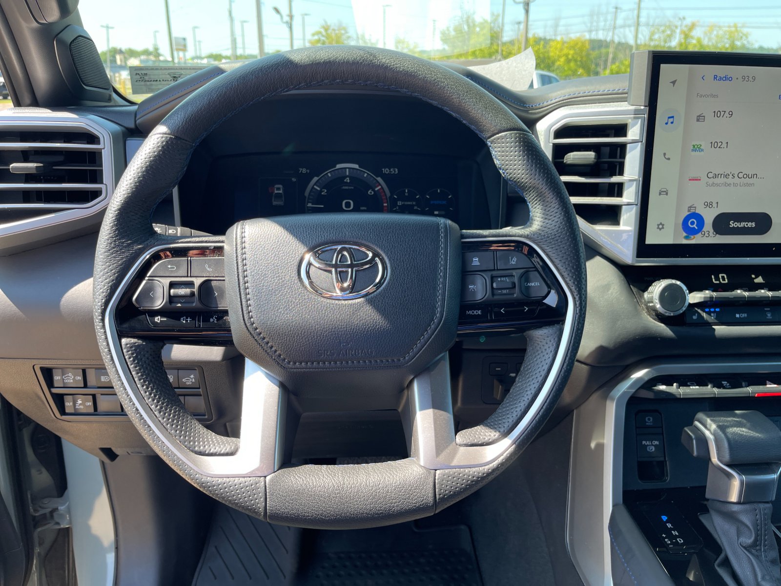 Used 2024  Toyota Platinum image 26