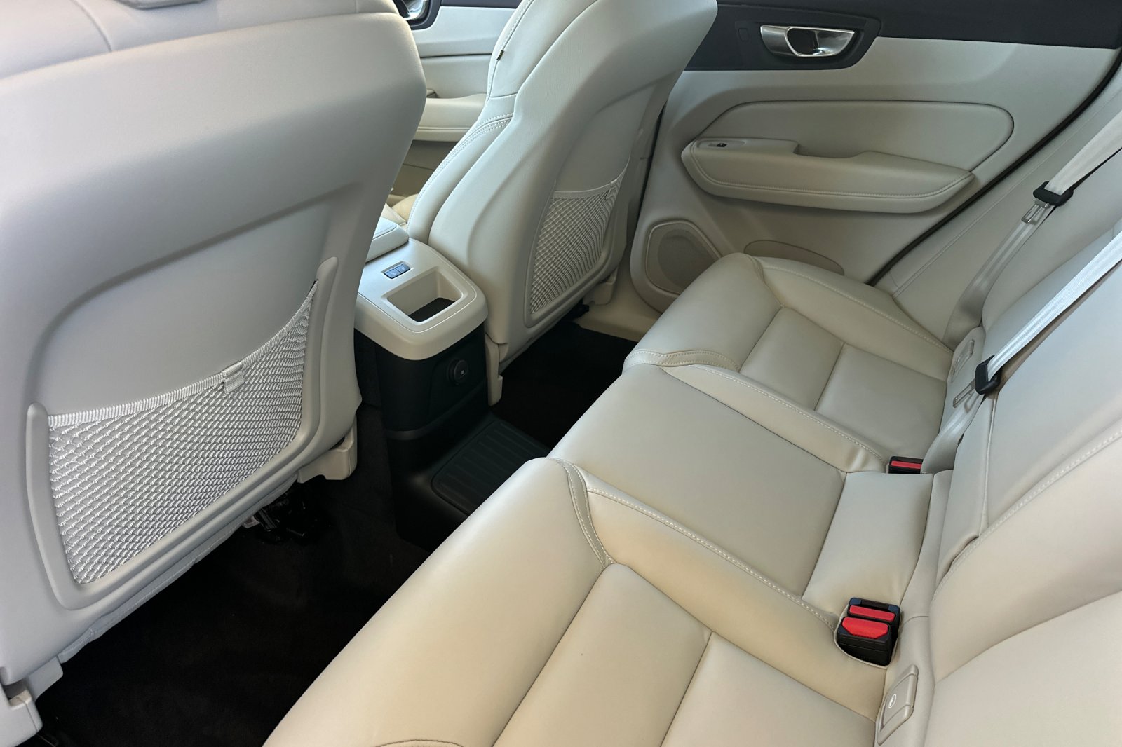 New 2026  Volvo T8 Ultra image 12