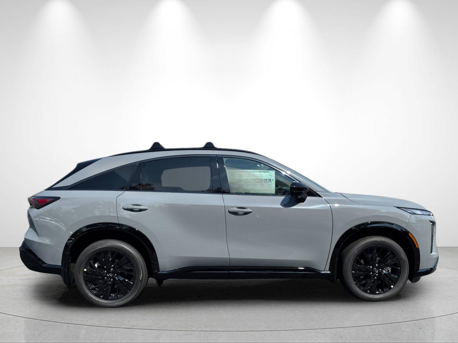 New 2027 HARBOR GRAY INFINITI Sport AWD image 6