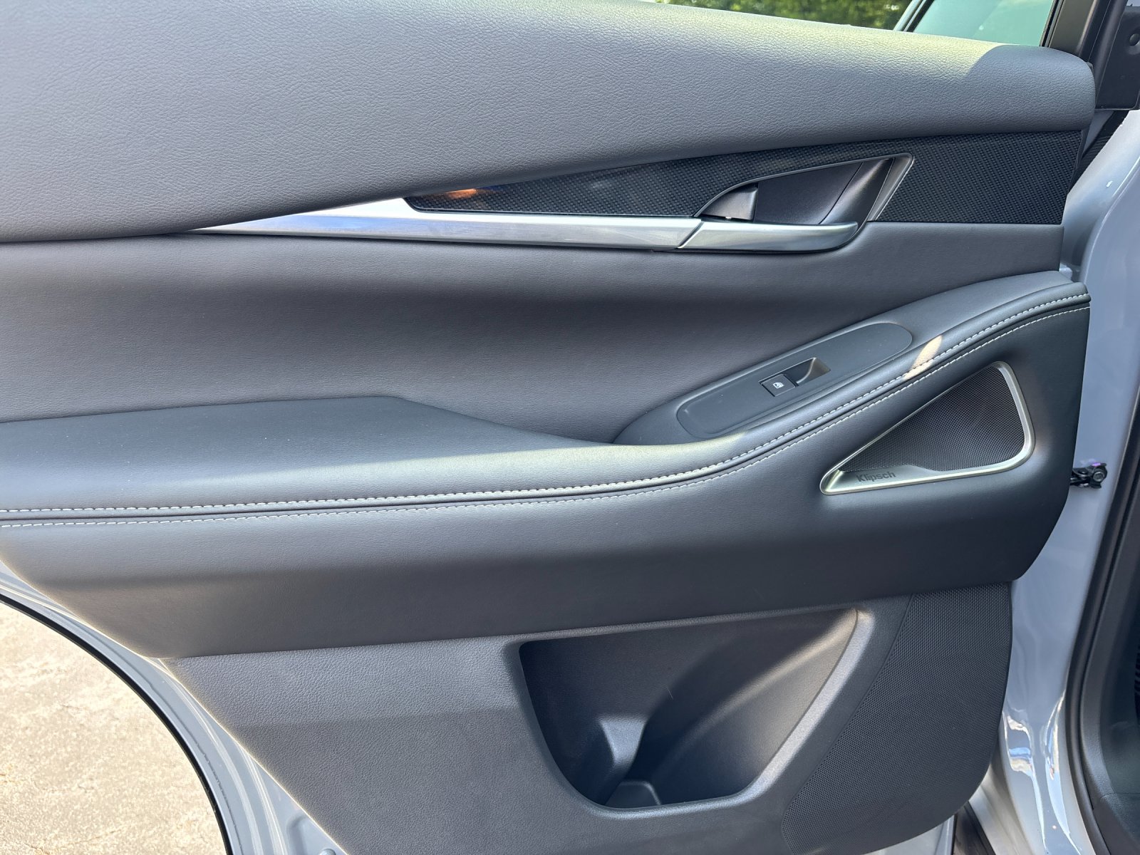 New 2027 HARBOR GRAY INFINITI Sport AWD image 32