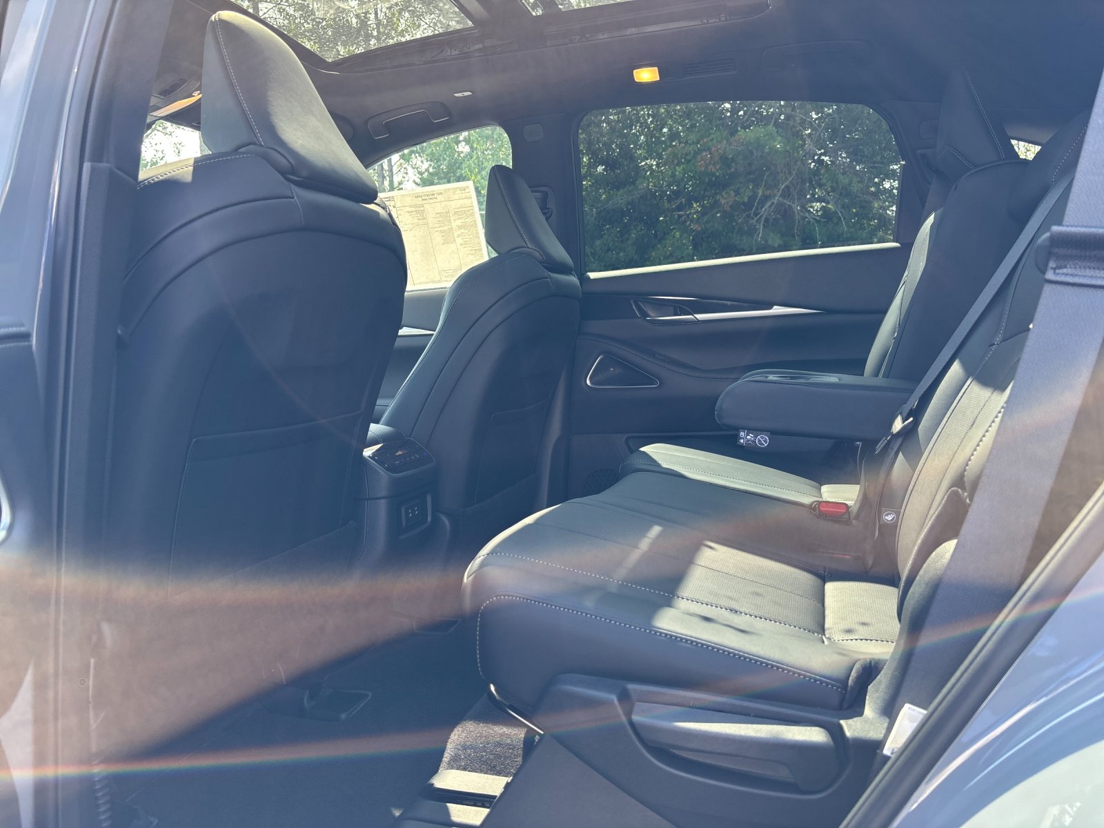 New 2027 HARBOR GRAY INFINITI Sport AWD image 33