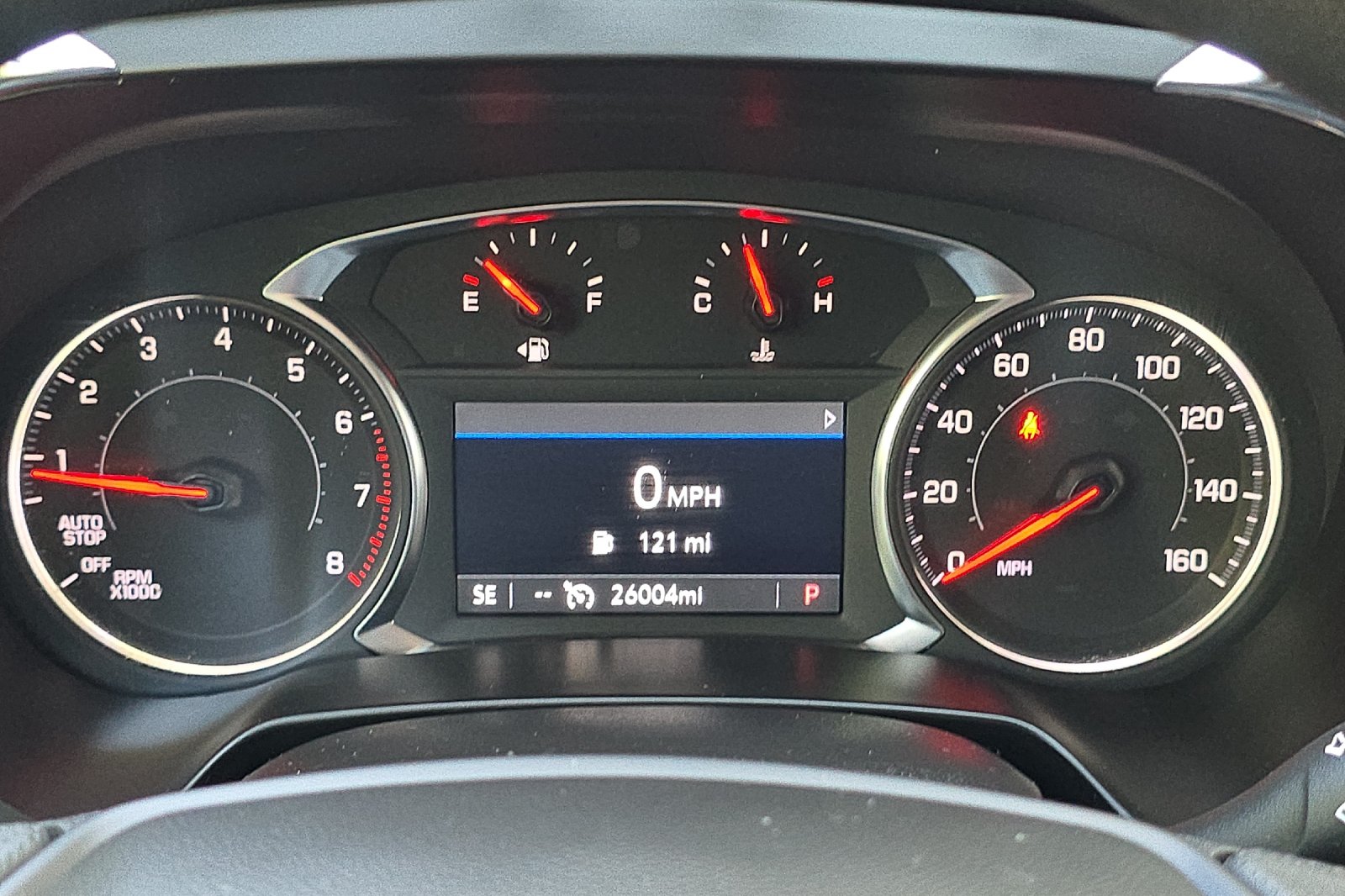 Used 2025 White Chevrolet LT image 24