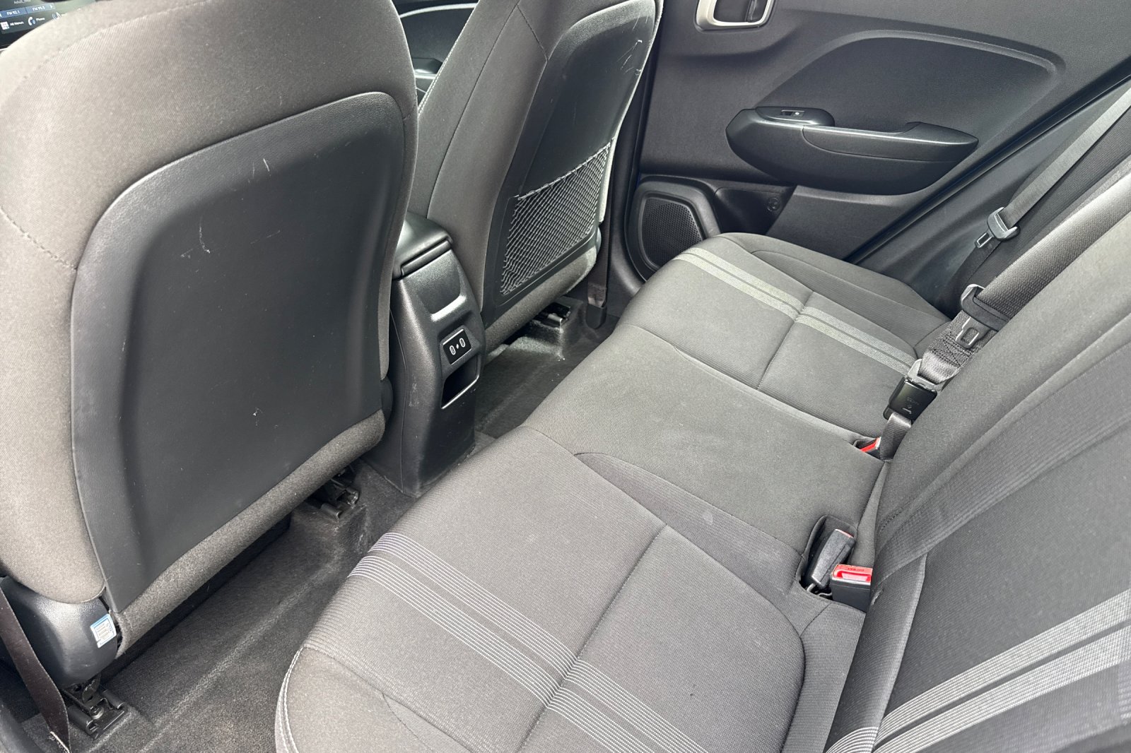 Used 2025 Blue Hyundai SEL image 12