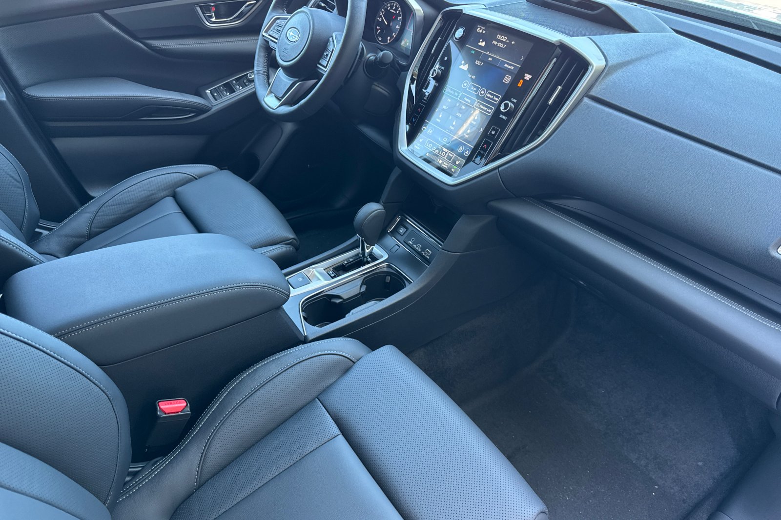 New 2026 ICE SILVER METALLIC Subaru Limited 7-Passenger image 20