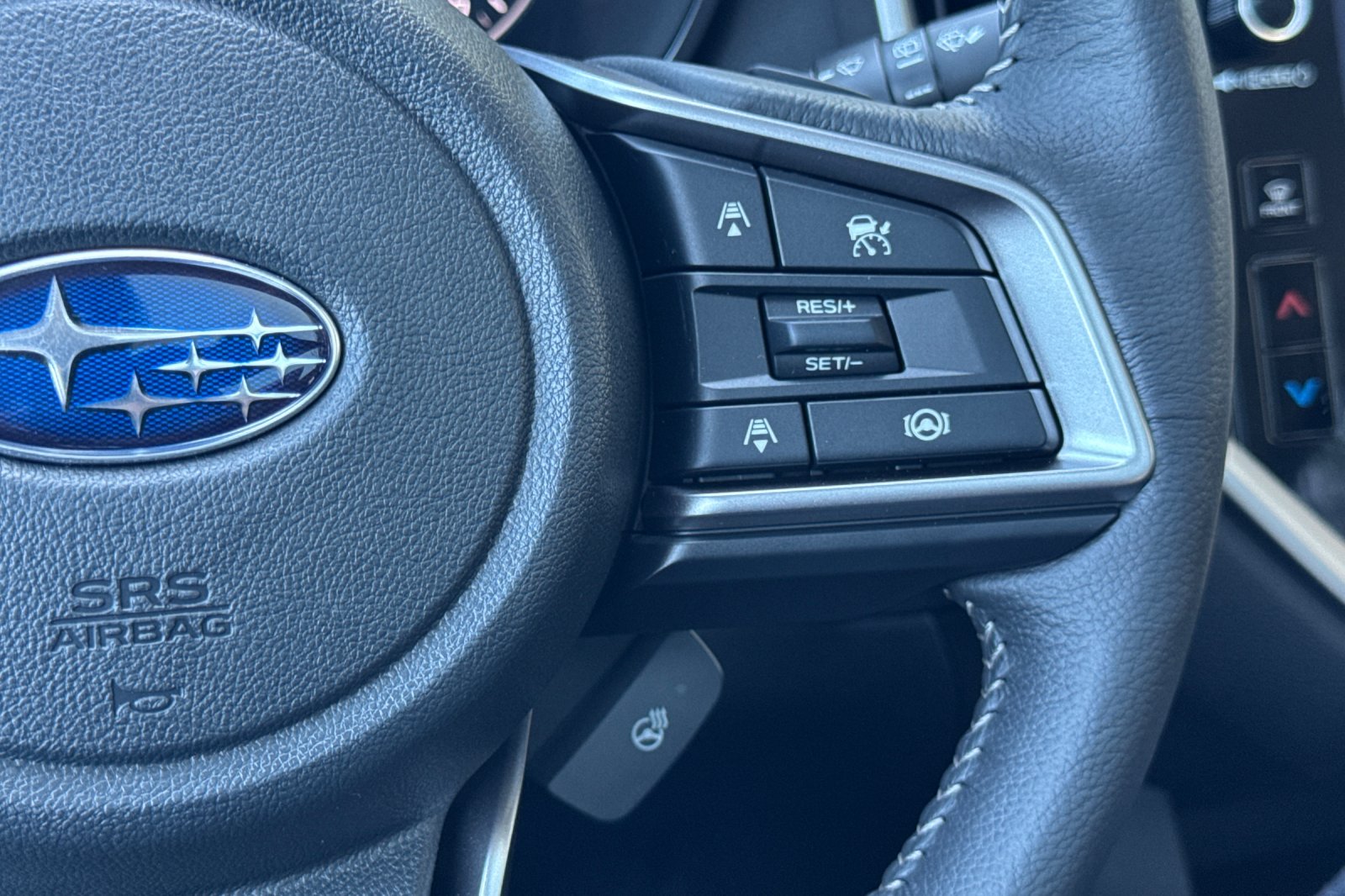 New 2026 ICE SILVER METALLIC Subaru Limited 7-Passenger image 32