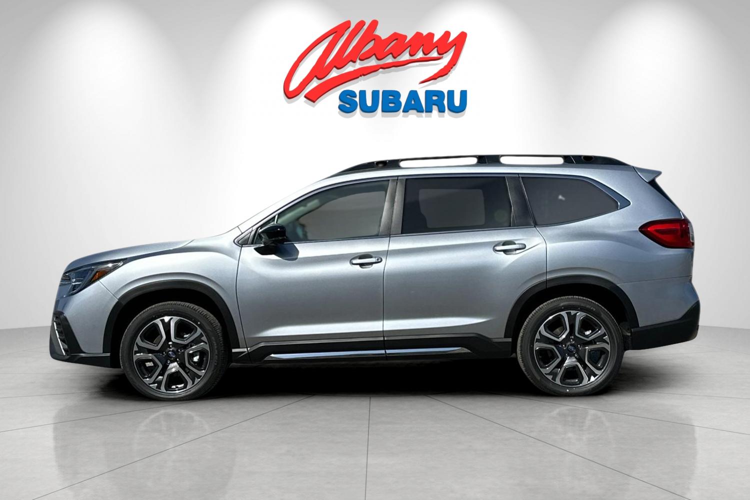 New 2026 ICE SILVER METALLIC Subaru Limited 7-Passenger image 7