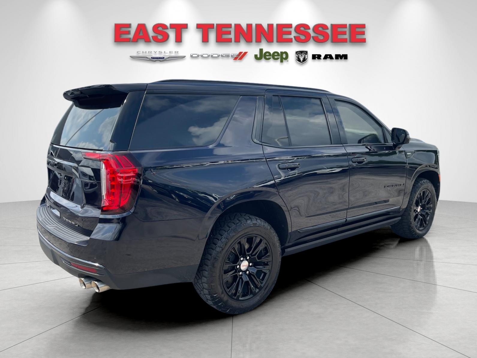 Used 2022 Blue GMC Denali image 3