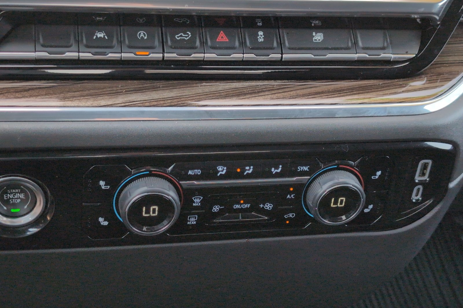 Used 2024 Gray Chevrolet LT image 21