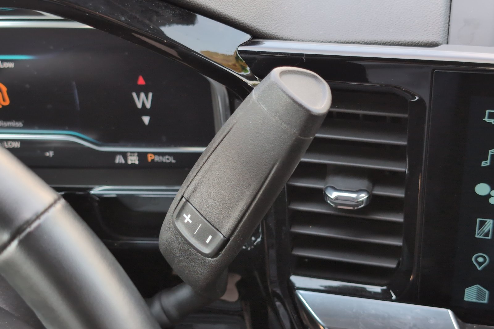 Used 2024 Gray Chevrolet LT image 22