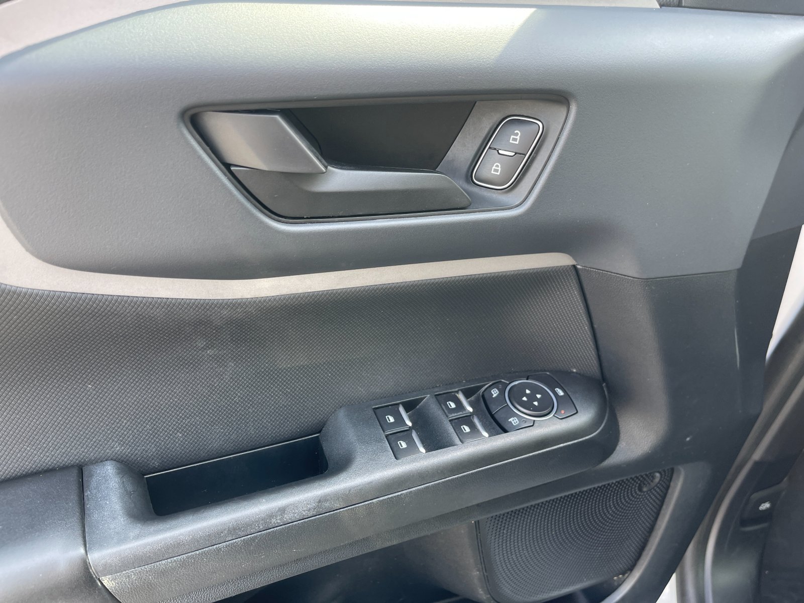 Used 2022 White Ford Big Bend image 13