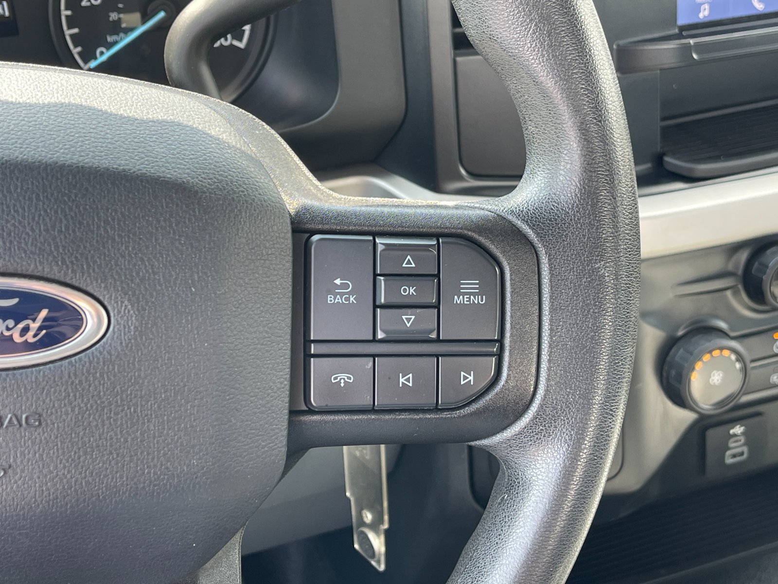 Used 2023 White Ford XL image 25
