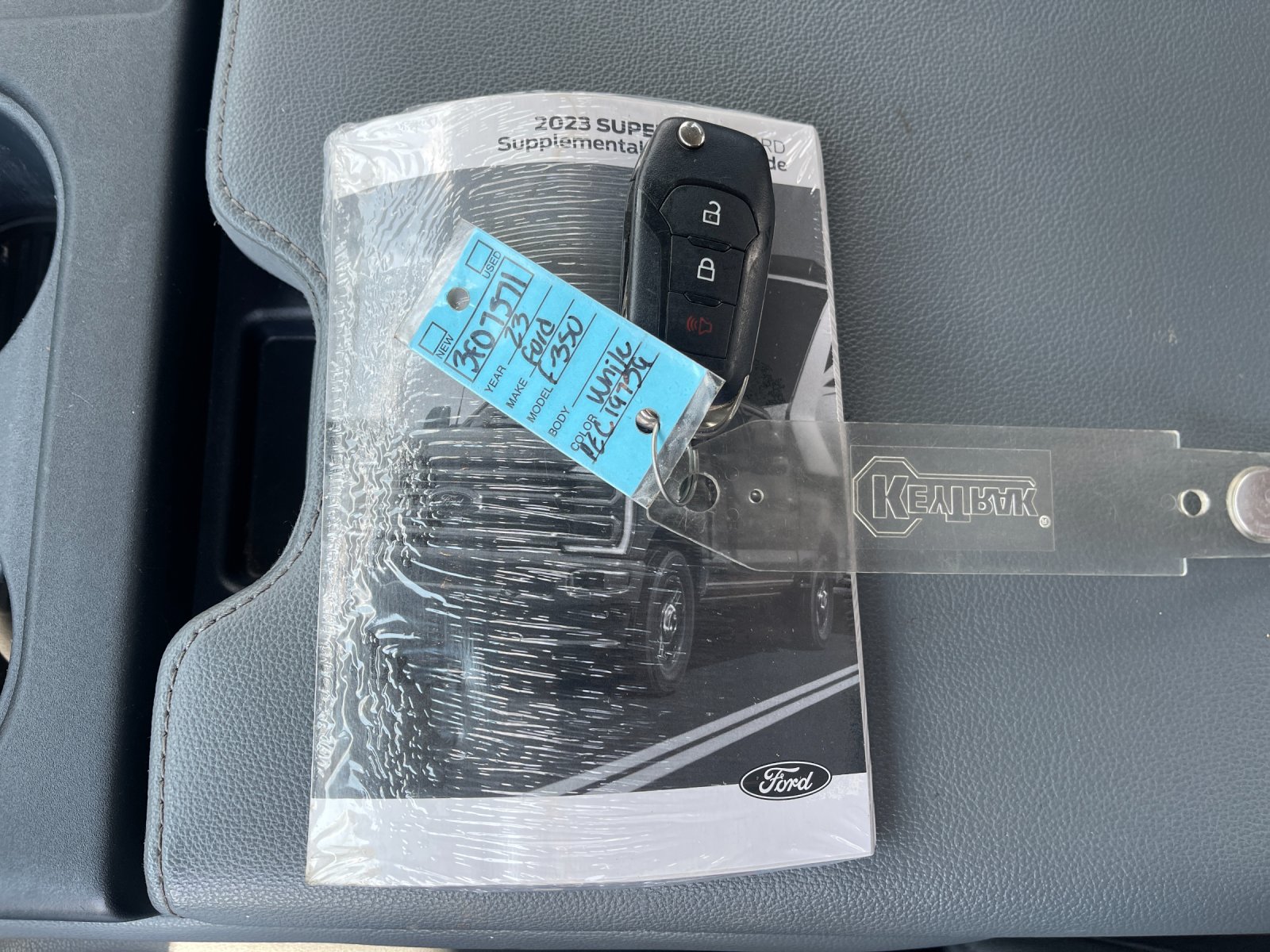 Used 2023 White Ford XL image 10