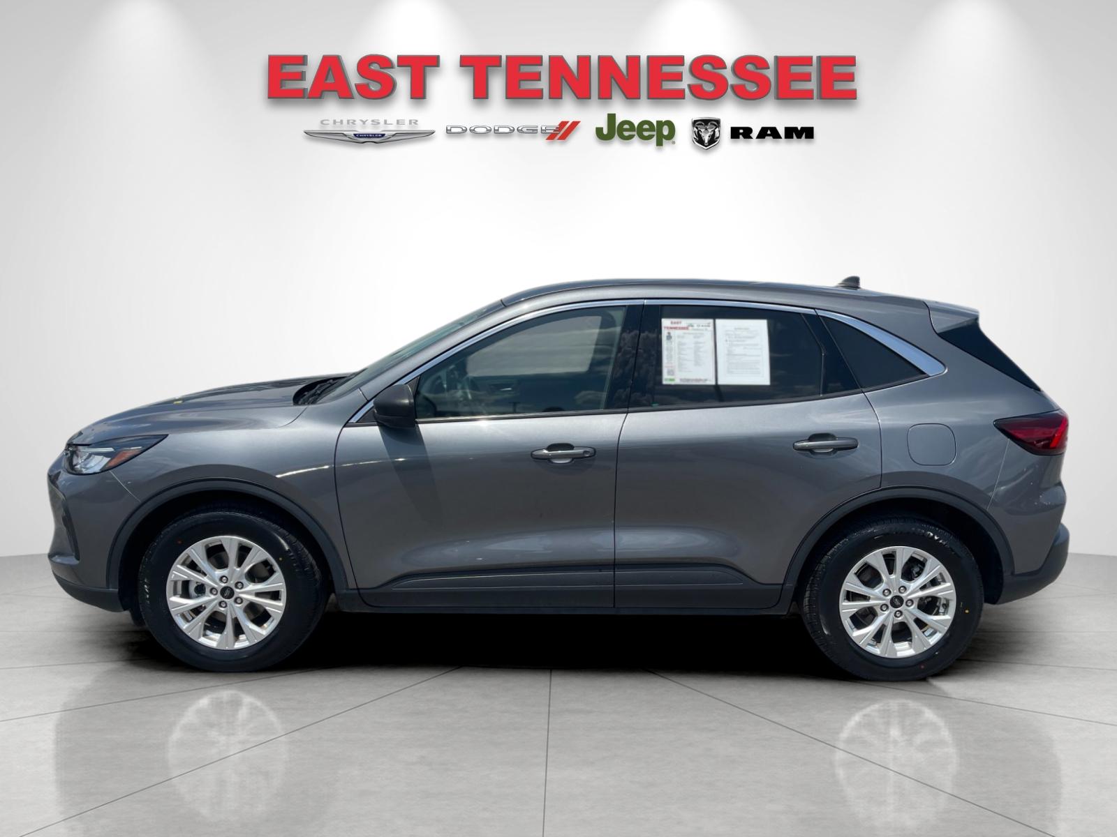 Used 2024 Gray Ford Active image 6