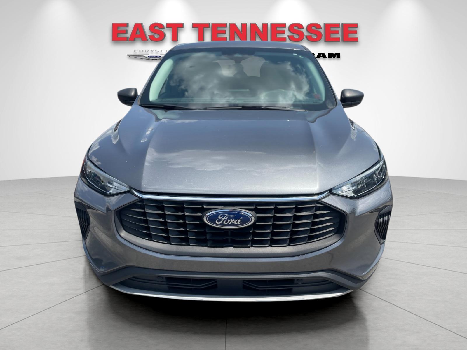Used 2024 Gray Ford Active image 9