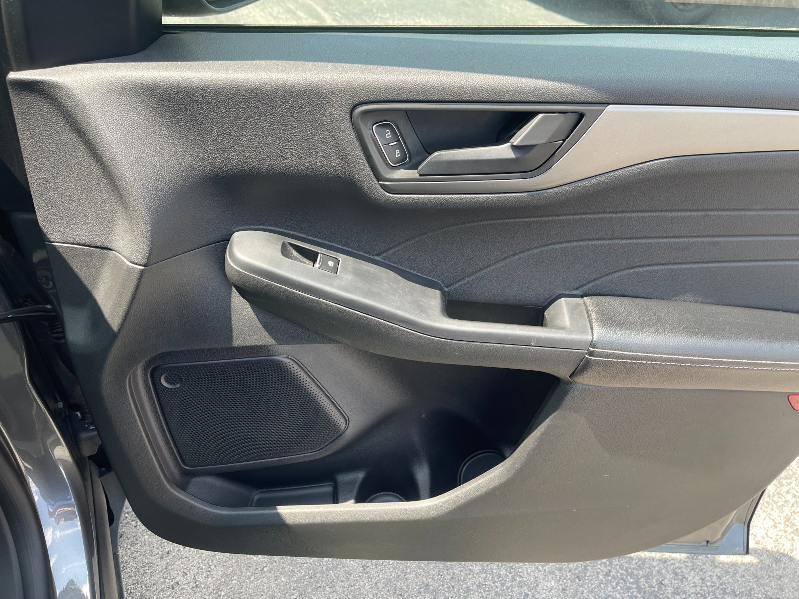 Used 2024 Gray Ford Active image 19