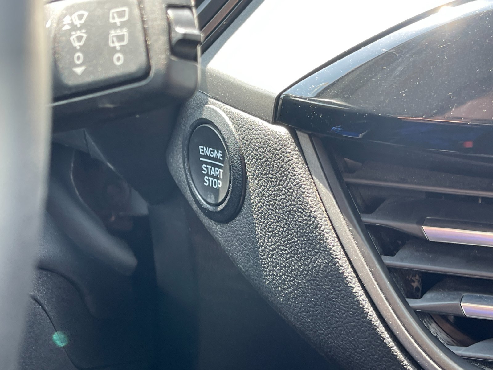 Used 2024 Gray Ford Active image 24