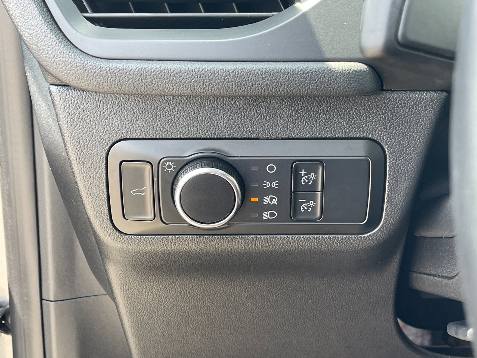 Used 2024 Gray Ford Active image 30