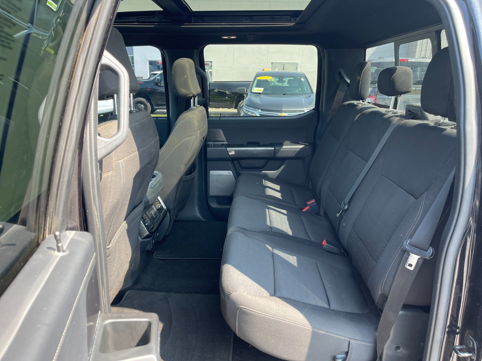 Used 2022 Black Ford XLT image 14