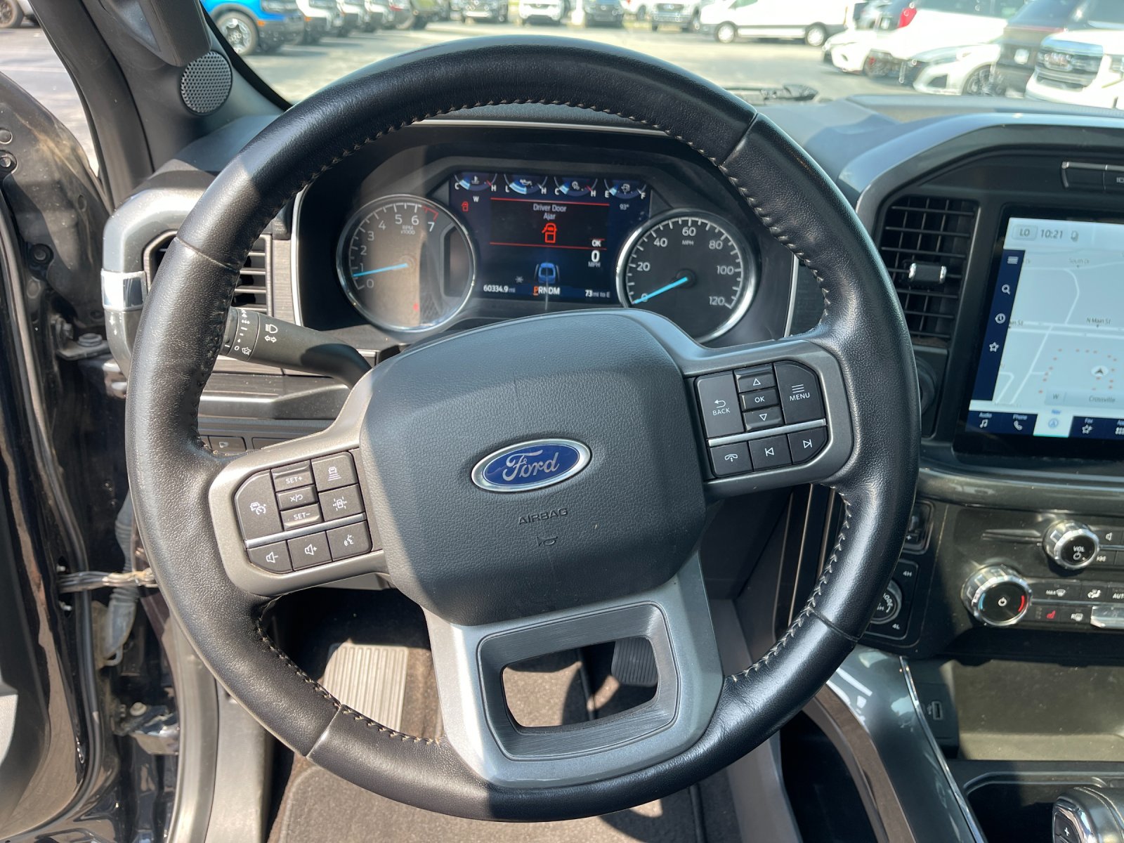 Used 2022 Black Ford XLT image 26