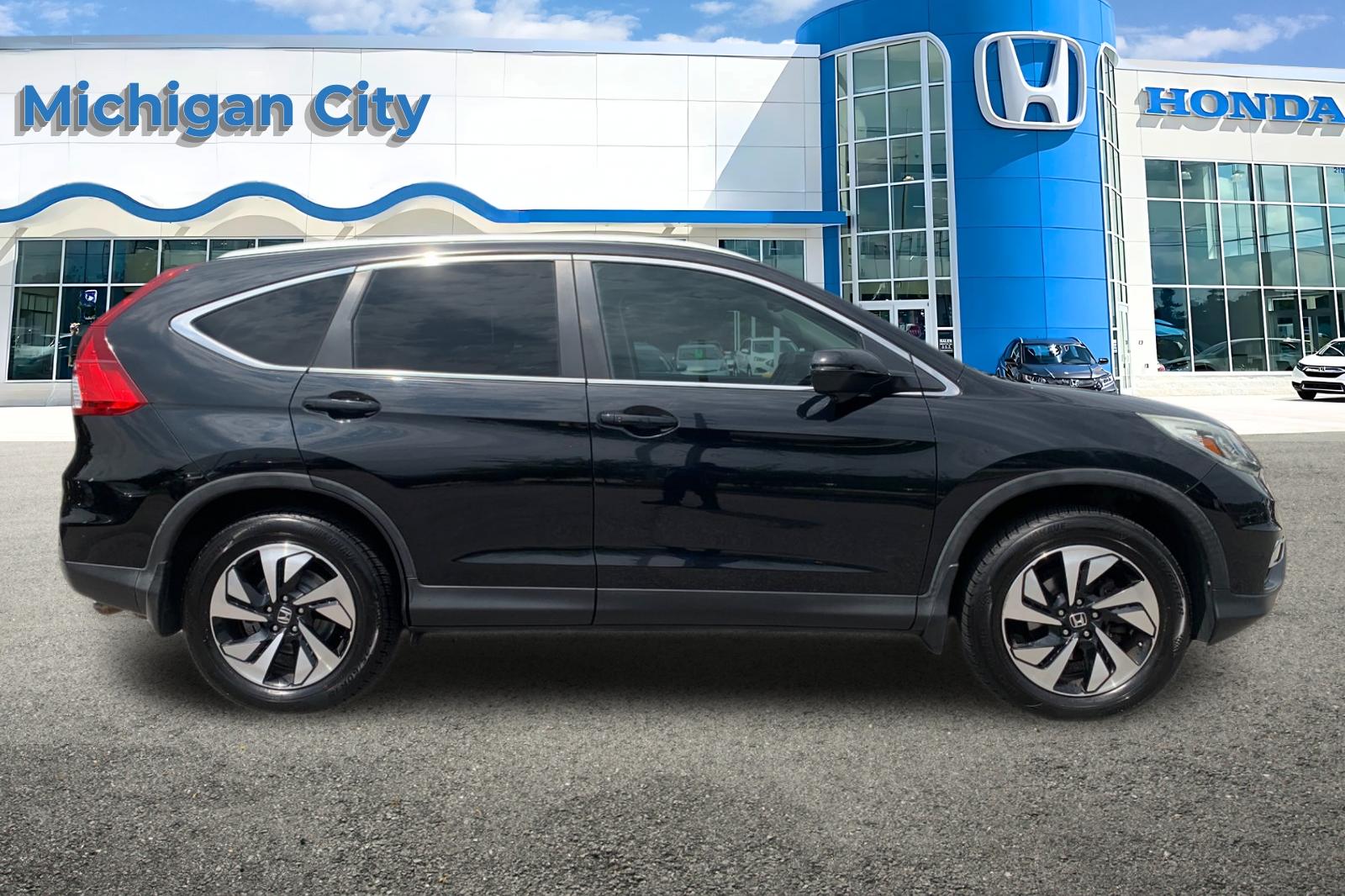 Used 2015 Crystal Black Pearl Honda Touring image 6