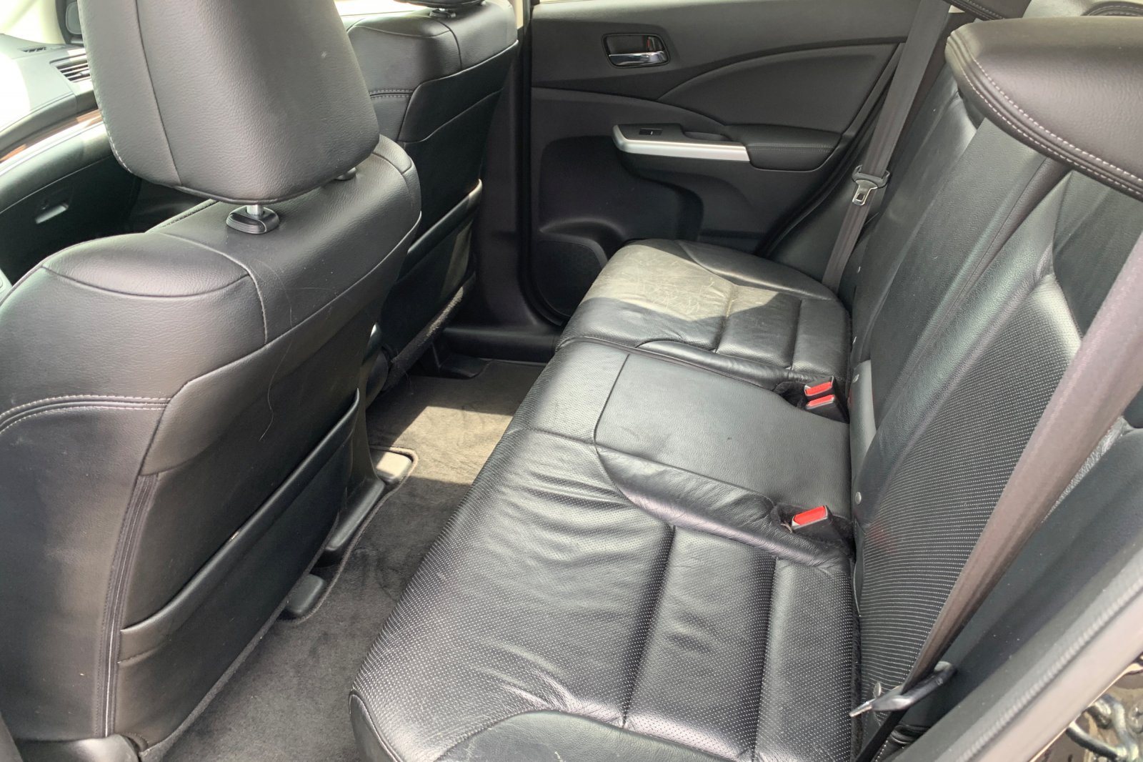 Used 2015 Crystal Black Pearl Honda Touring image 14