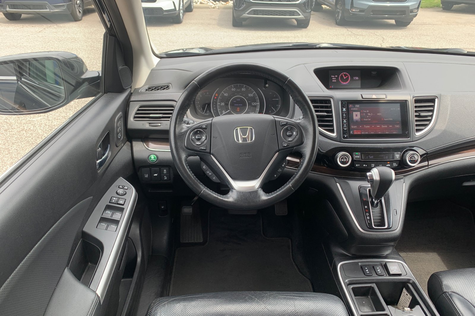 Used 2015 Crystal Black Pearl Honda Touring image 17