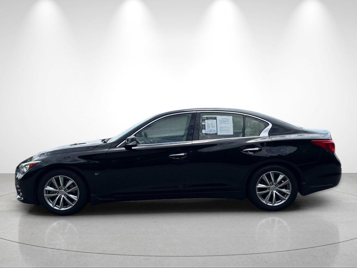Used 2015 INFINITI Q50 Premium with VIN JN1BV7AP6FM341146 for sale in Matthews, NC