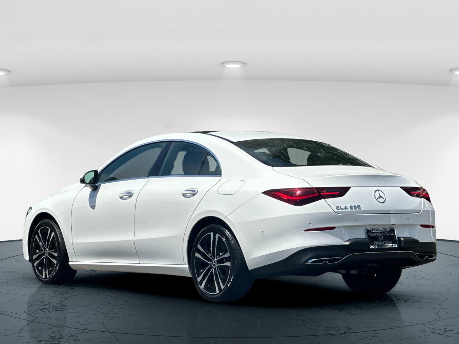 Used 2026 Polar White Mercedes-Benz CLA 250 4D Coupe image 4
