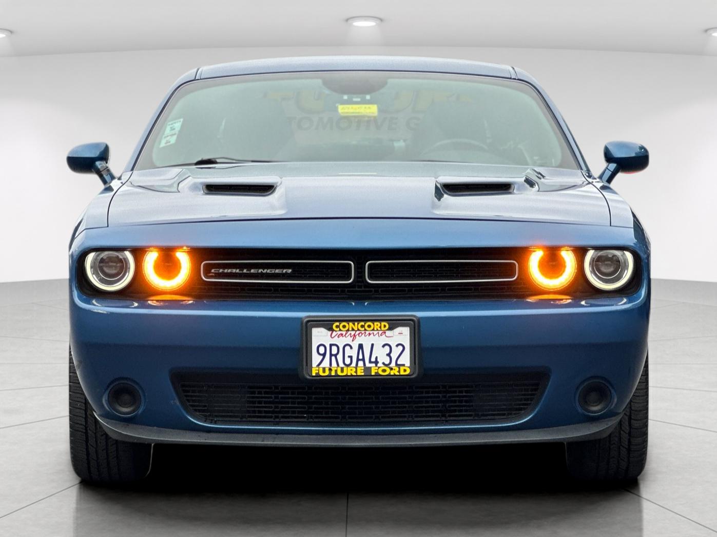 Used 2021 Blue Dodge SXT image 8