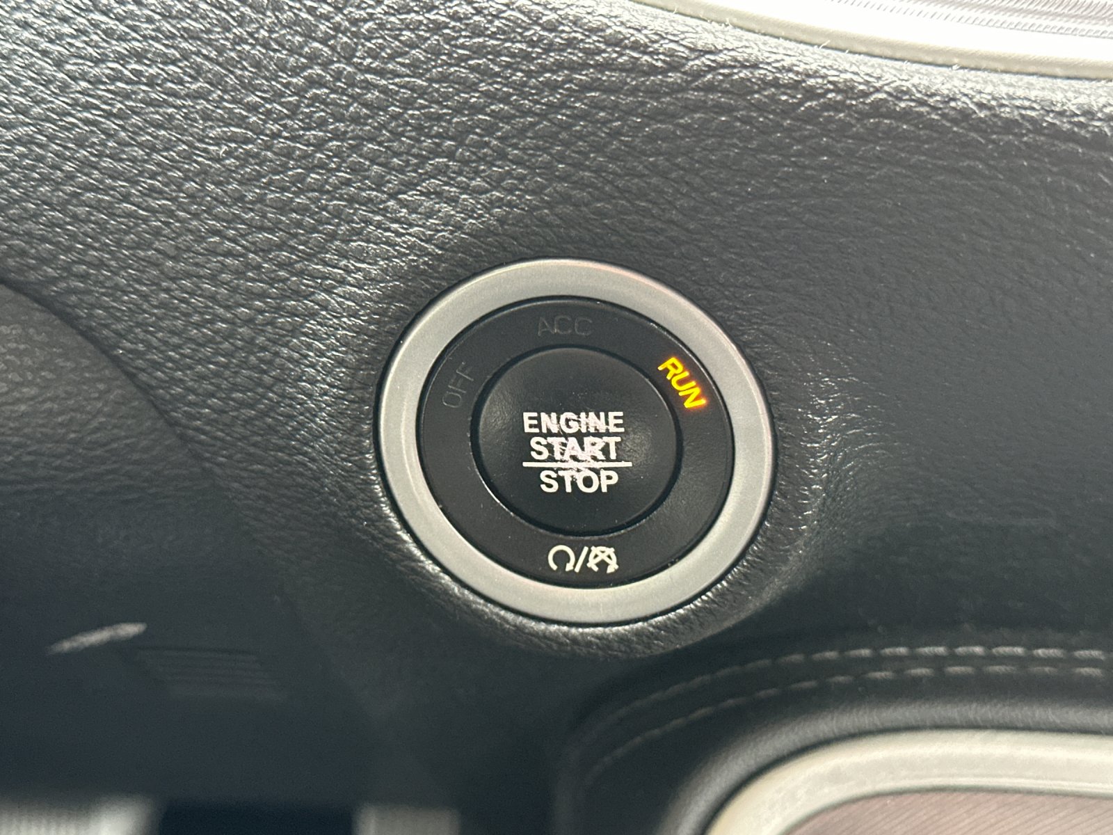 Used 2021 Blue Dodge SXT image 20