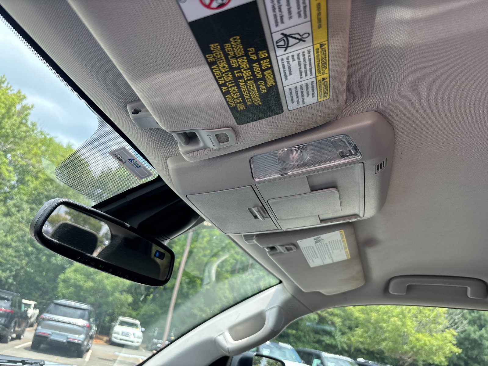 Used 2018 Silver Sky Metallic Toyota SR5 image 28