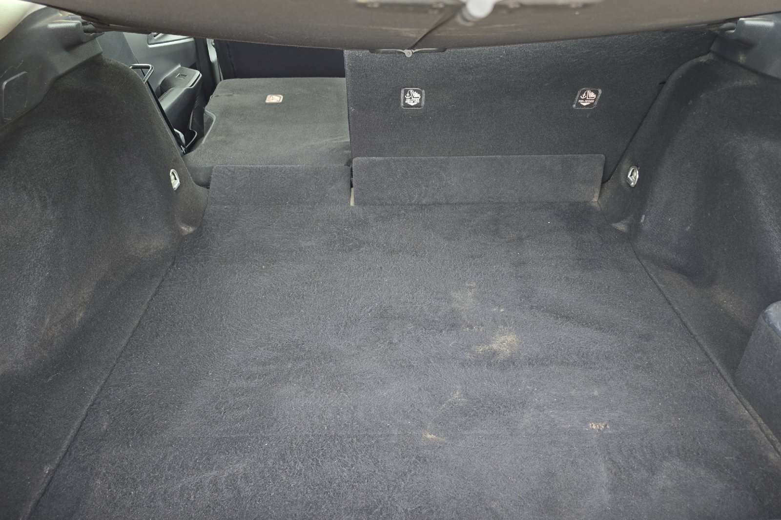 Used 2023 Blue Toyota LE image 12