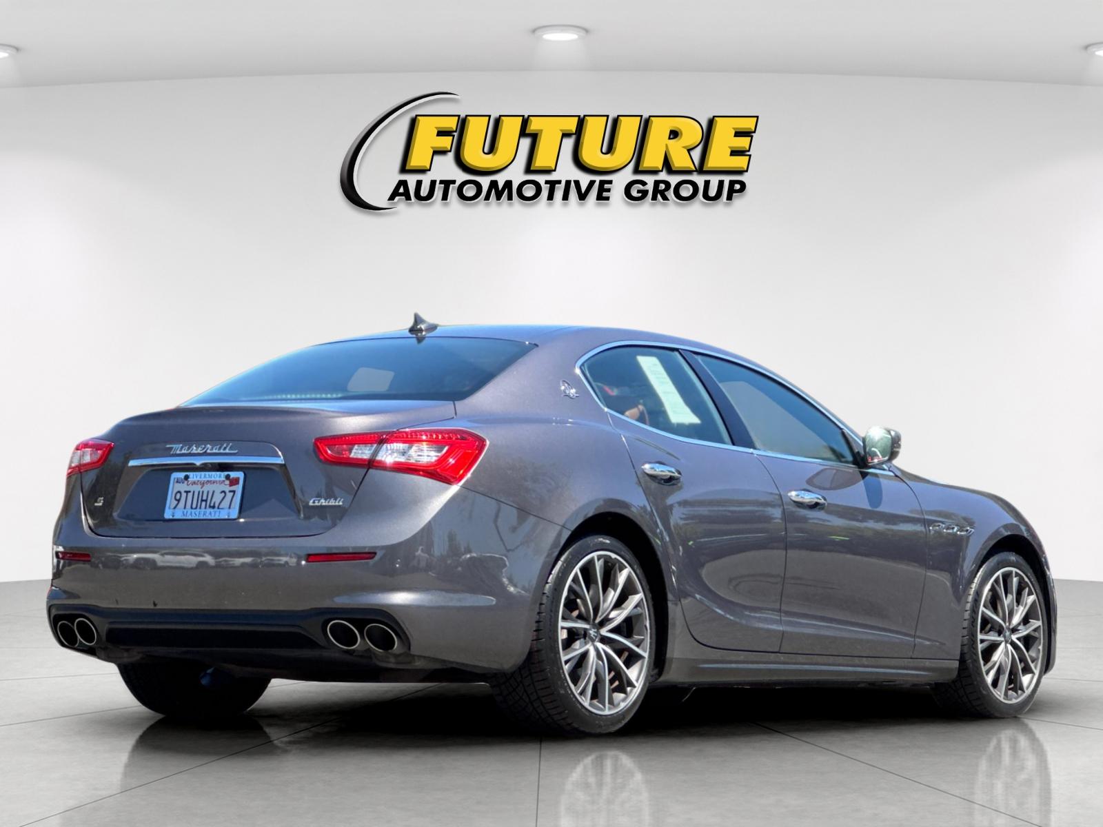 Used 2019 Gray Maserati S image 4