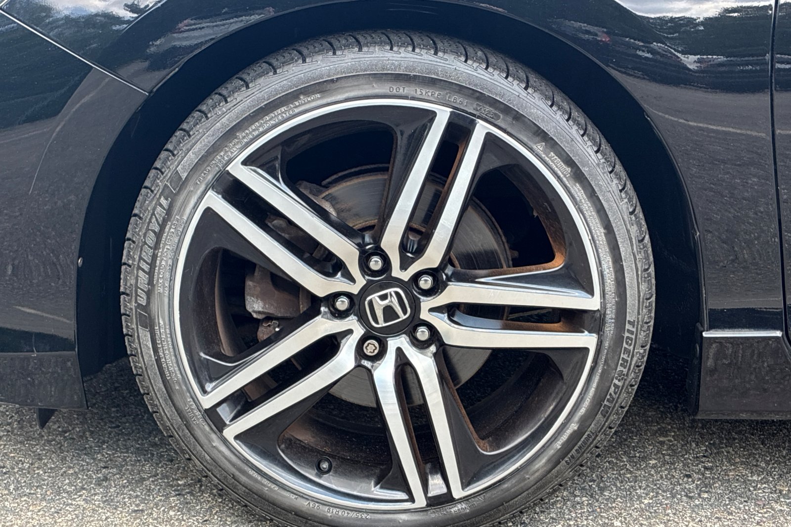 Used 2016 Crystal Black Pearl Honda Sport image 23