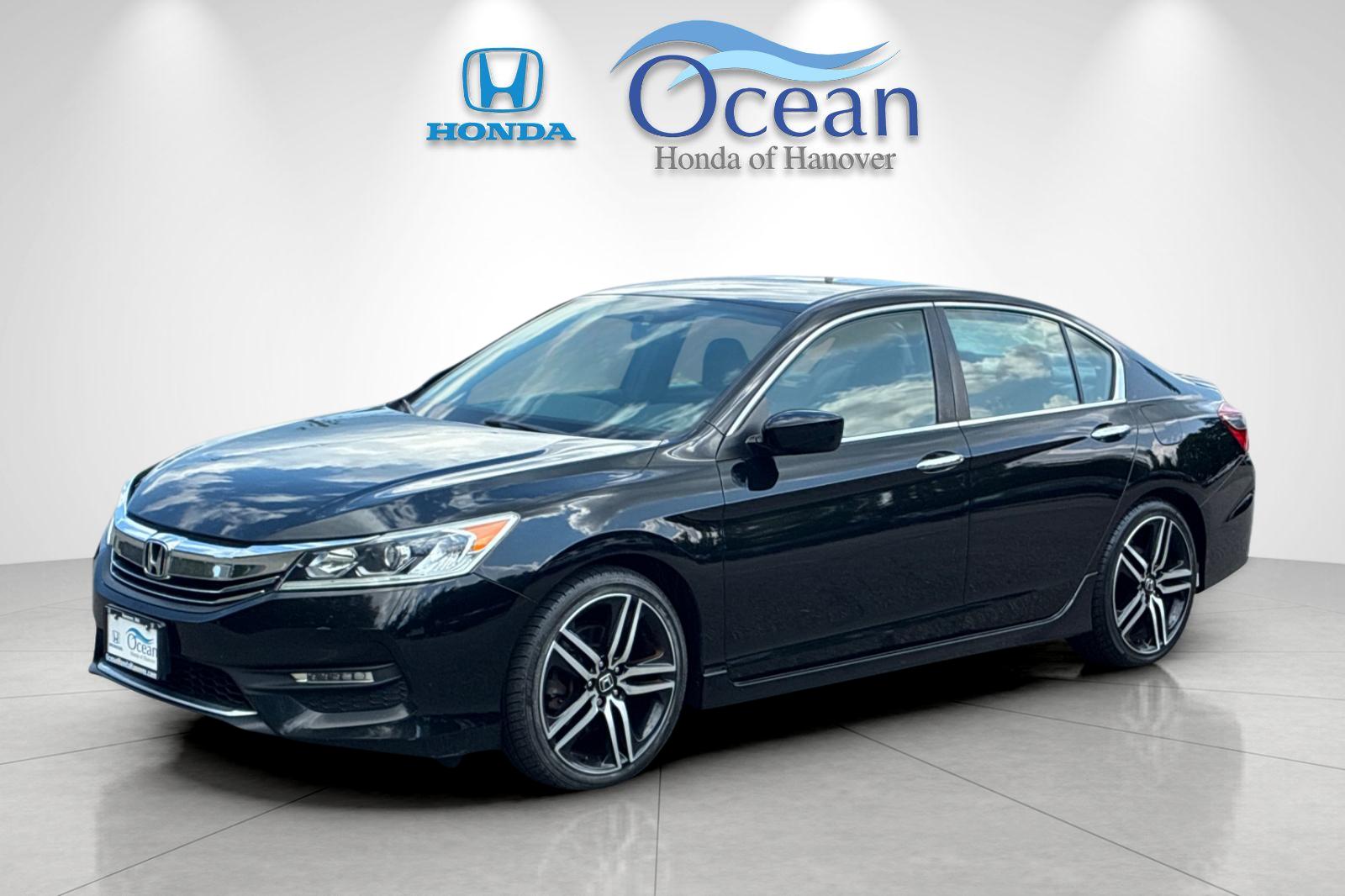 Used 2016 Crystal Black Pearl Honda Sport image 7