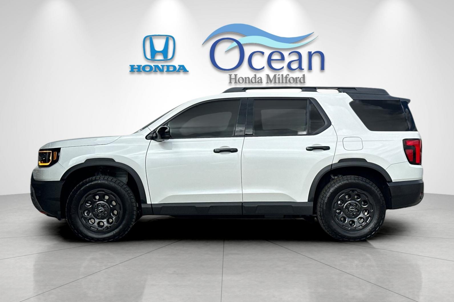 New 2026  Honda TrailSport Elite Blackout image 2